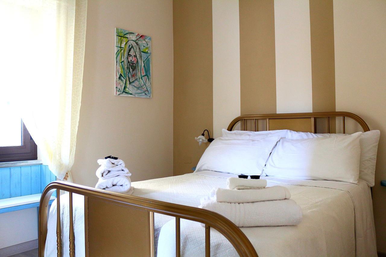 Donna Melina Bed & Breakfast Mileto Exterior photo